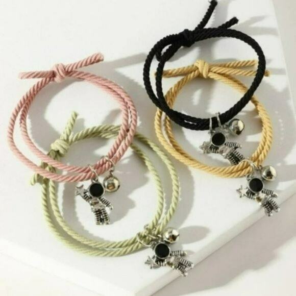 Astronaut Star Catcher Hair Ties - Picture 4 of 4